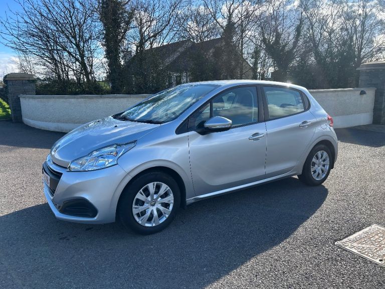 2017 Peugeot 208 1.6 HDi 5door