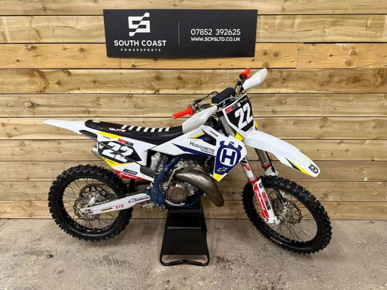 HUSQVARNA TC 125 2022 2 STROKE MOTOCROSS BIKE 