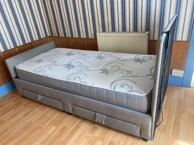 Electric Single Bed. Free to Collector.