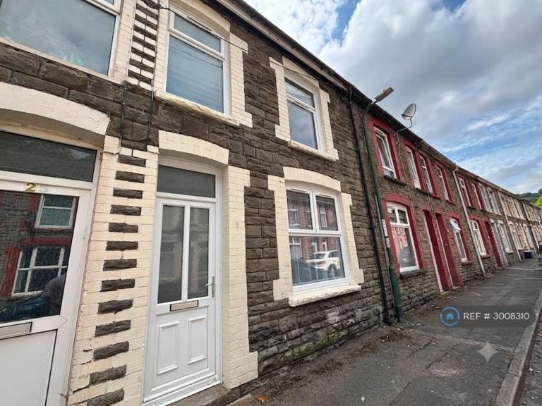 2 bedroom house in Partridge Road, Abertillery, NP13 (2 bed) (#3008310)