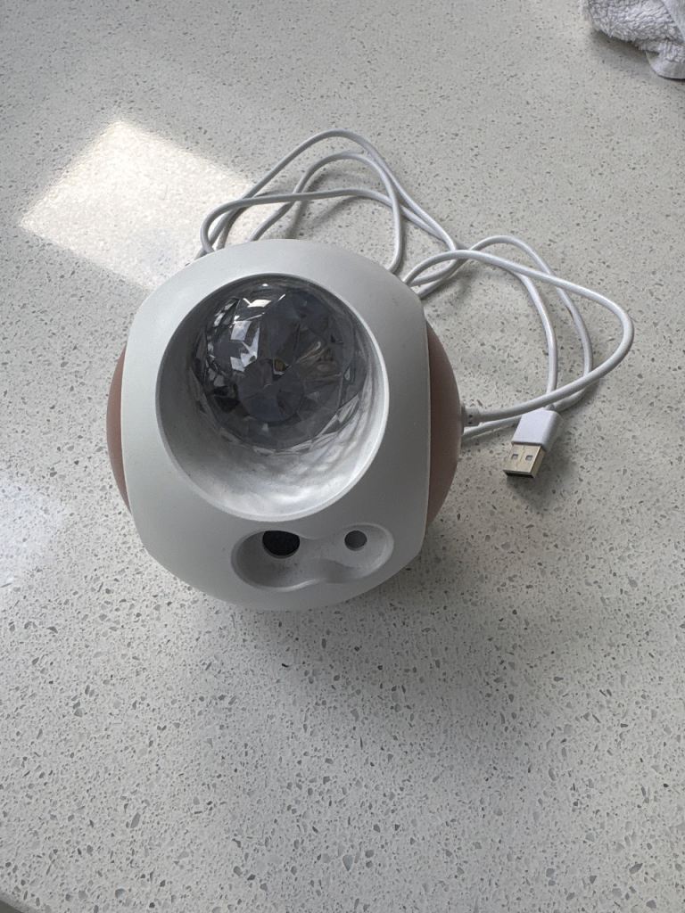 Star Projector Night Light – White, As Good As New