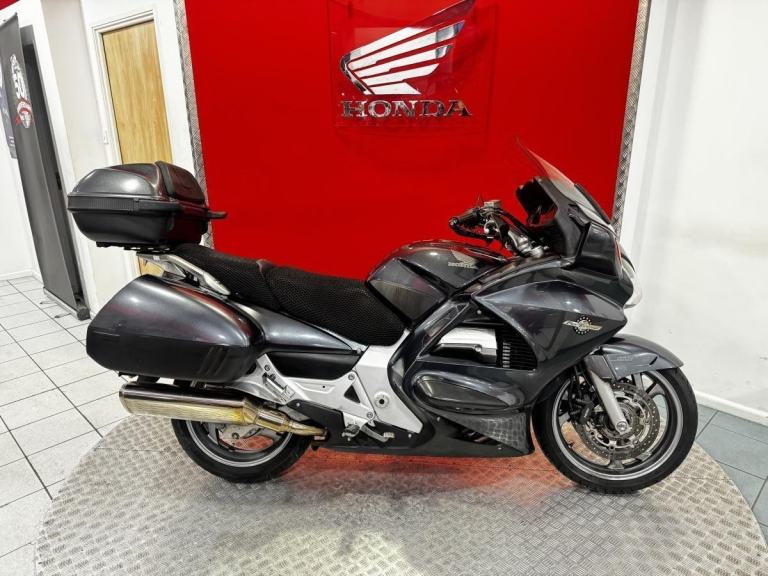 2009 '58' Honda ST1300A-8 Pan European