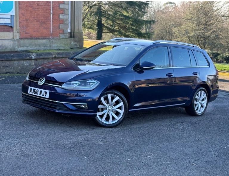Volkswagen, GOLF, 2018, 1390 (cc)