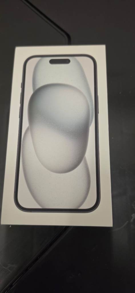 Apple iPhone 15 128GB Black New & Sealed in box, Unlocked