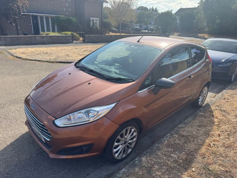Ford, FIESTA, Hatchback, 2013, Semi-Auto, 1597 (cc), 3 doors