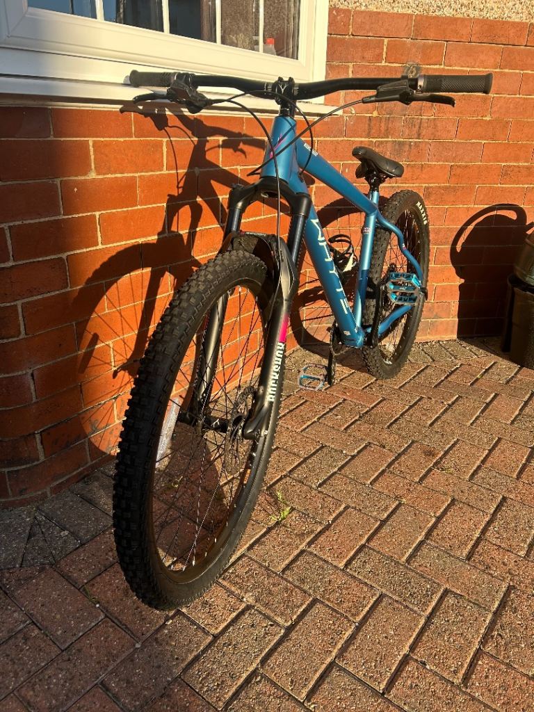 Whyte 802 V4 | in Alwoodley, West Yorkshire | Gumtree