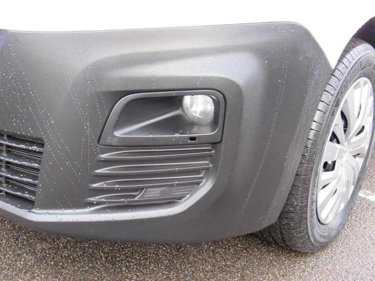 2020 Peugeot Partner 1000 1.5 BlueHDi 100 Professional Van PANEL VAN DIESEL Manual