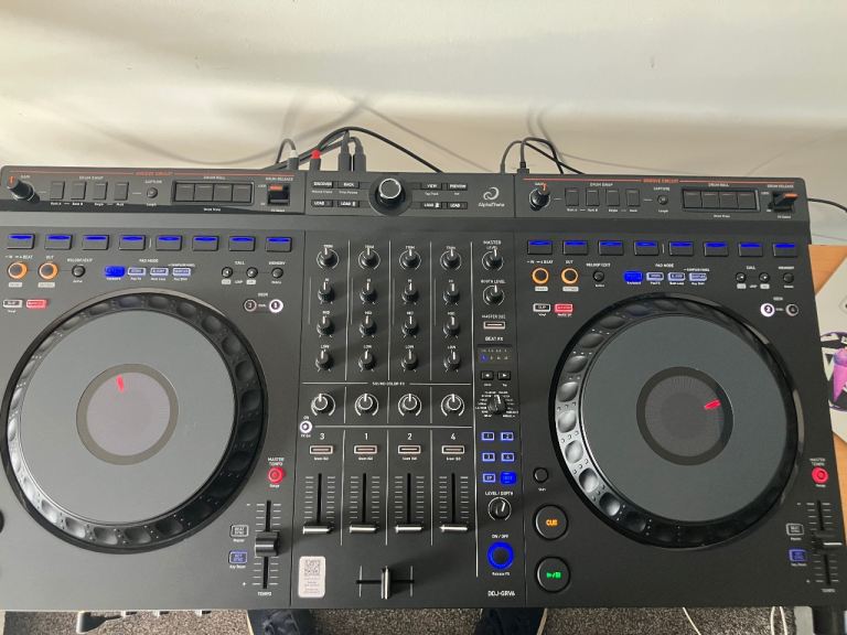 Pioneer GRV6 DJ Controller