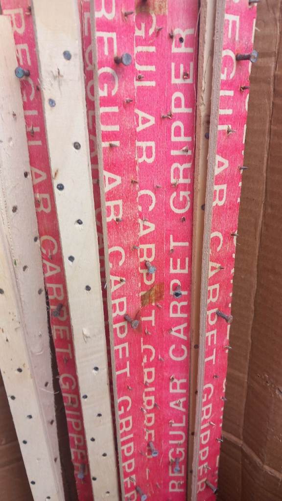 Free carpet grippers