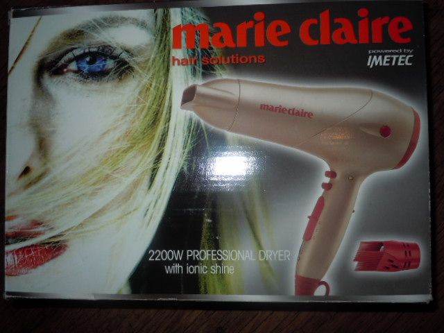 NEW HAIR DRYER WITH IONIC FREE HAIR VOLUMIZER FOR VALENTINE'S DAY