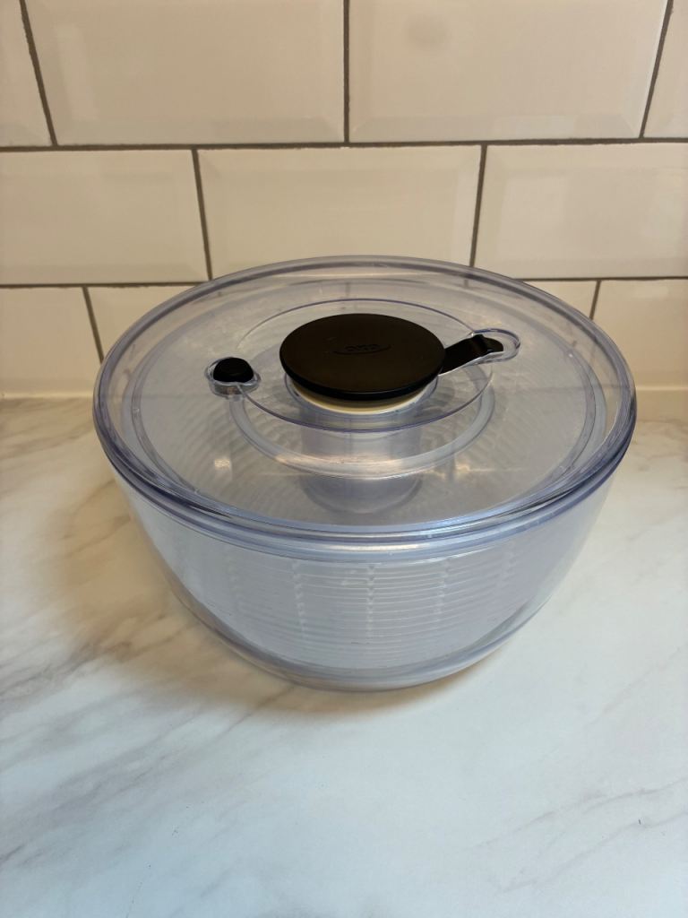 OXO Salad Spinner – Good Condition