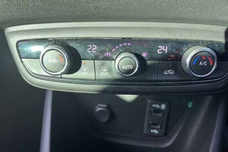 2020 Vauxhall Crossland X 1.2 Elite Nav SUV 5dr Petrol Manual Euro 6 (s/s) (83 ps) SUV Petrol Manual