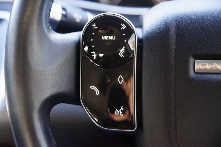 2020 Land Rover Range Rover Evoque 1.5 P300e 12.2kWh S SUV 5dr Petrol Plug-in Hybrid Auto 4WD Eur...