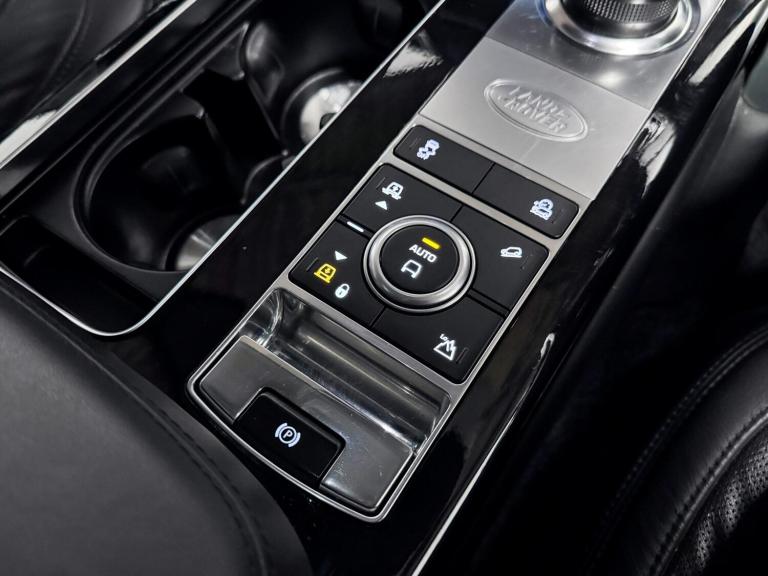  Land Rover Range Rover 4.4 SD V8 Autobiography SUV 5dr Diesel Auto 4WD Euro 6 (s/s) (339 ps) Die...