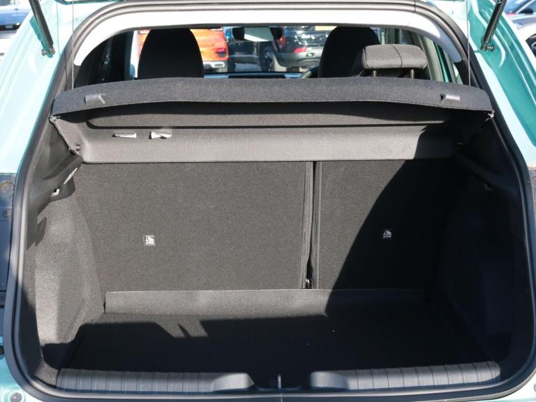 2025 Fiat 600 1.2 Hybrid 48V 136 5dr eDCT-6 HATCHBACK PETROL Automatic