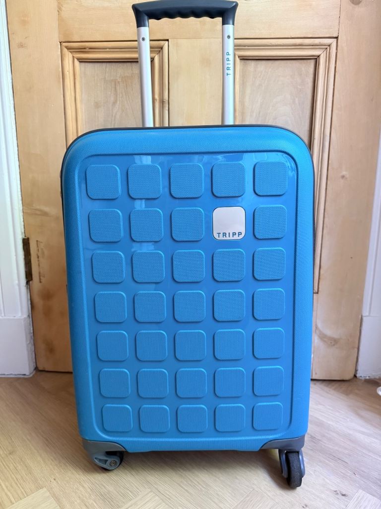 Blue trip cabin case