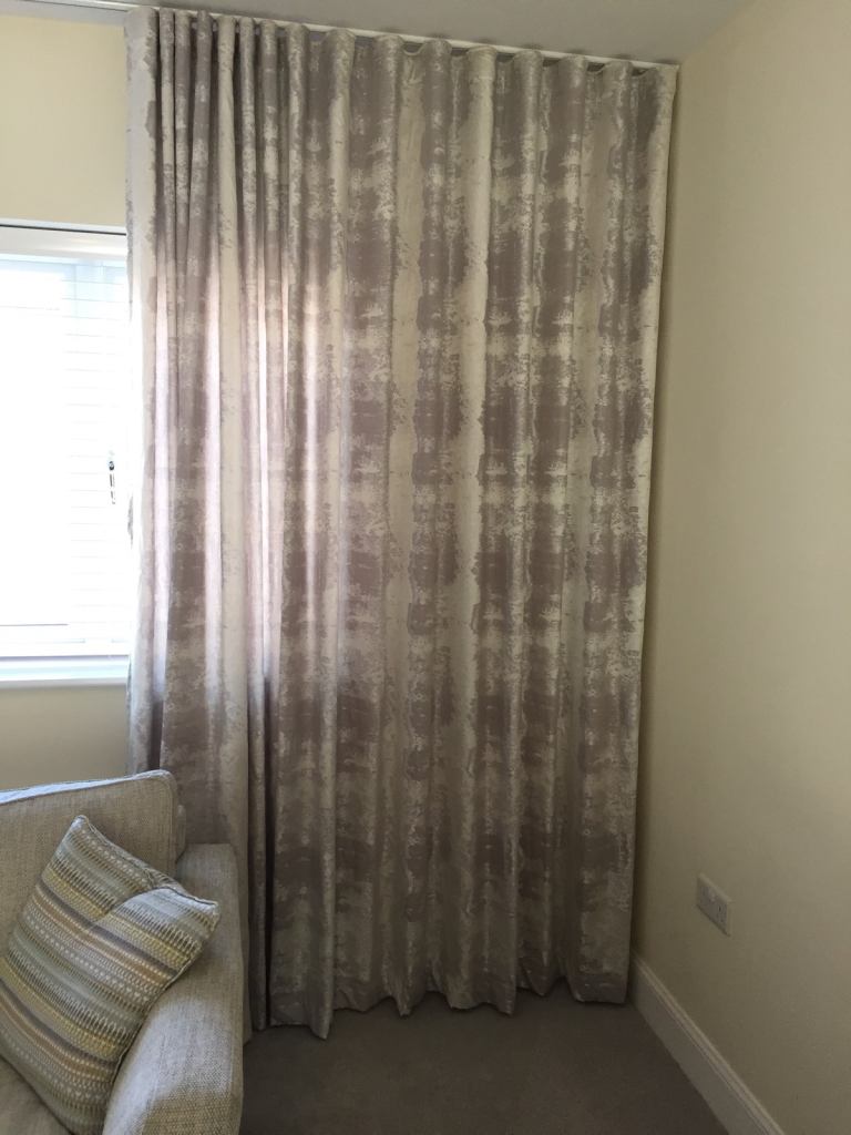 image for Wall to Wall Wave track Curtains