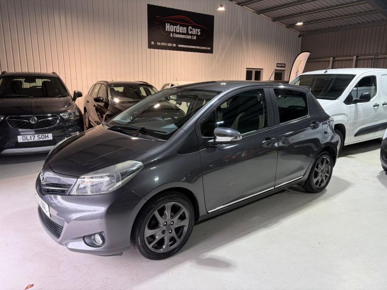 2013 Toyota Yaris 1.33 VVT-i Trend 5dr HATCHBACK Petrol Manual