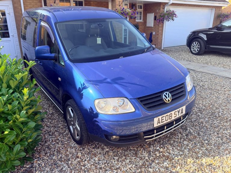 2008 caddy maxi spares or repairs 