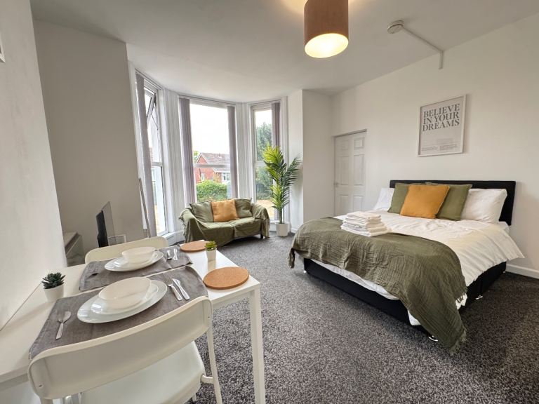 ONE/Studio Flat In Kidderminster ALL BILLS INCLUDED