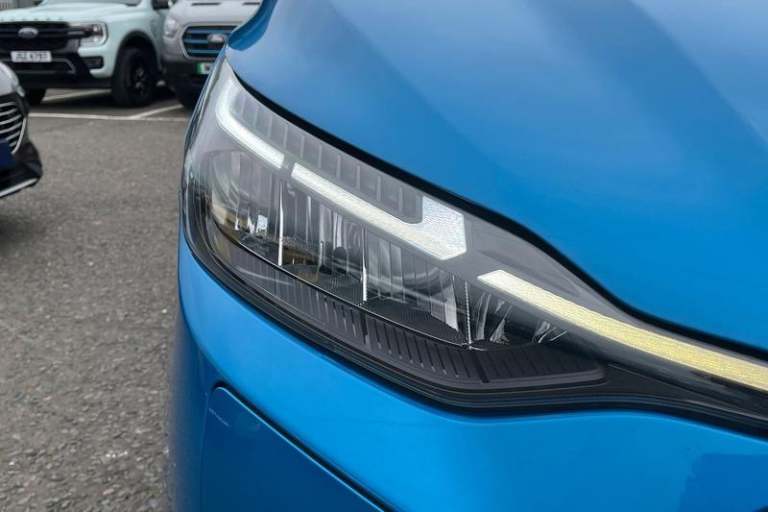 2024 Ford E-Transit 320 Limited AUTO L1 SWB RWD 100kW 65kWh Low Roof Automatic Panel Van Electric...