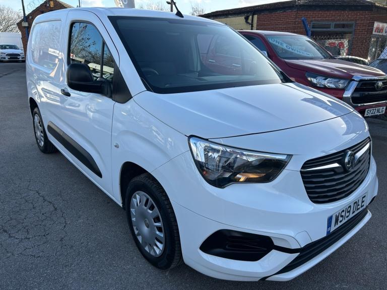 2019 Vauxhall Combo 1.5 Turbo D 2000 Sportive L1 H1 SWB Euro 6