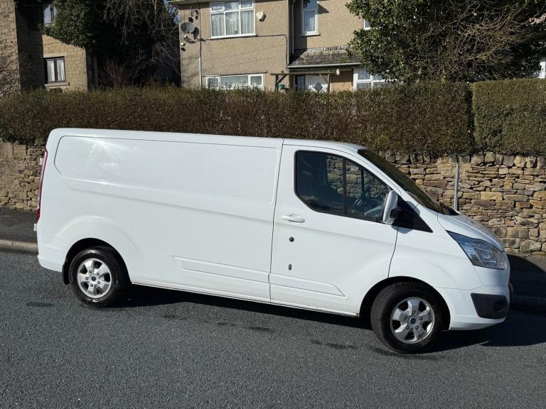 2017 Ford Transit Custom 2.0 TDCi 170ps Low Roof 290 Limited Van PANEL VAN Diesel Manual