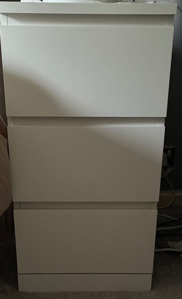 WANTED IKEA MALM WHITE 3 DRAWER BEDSIDE CABINET
