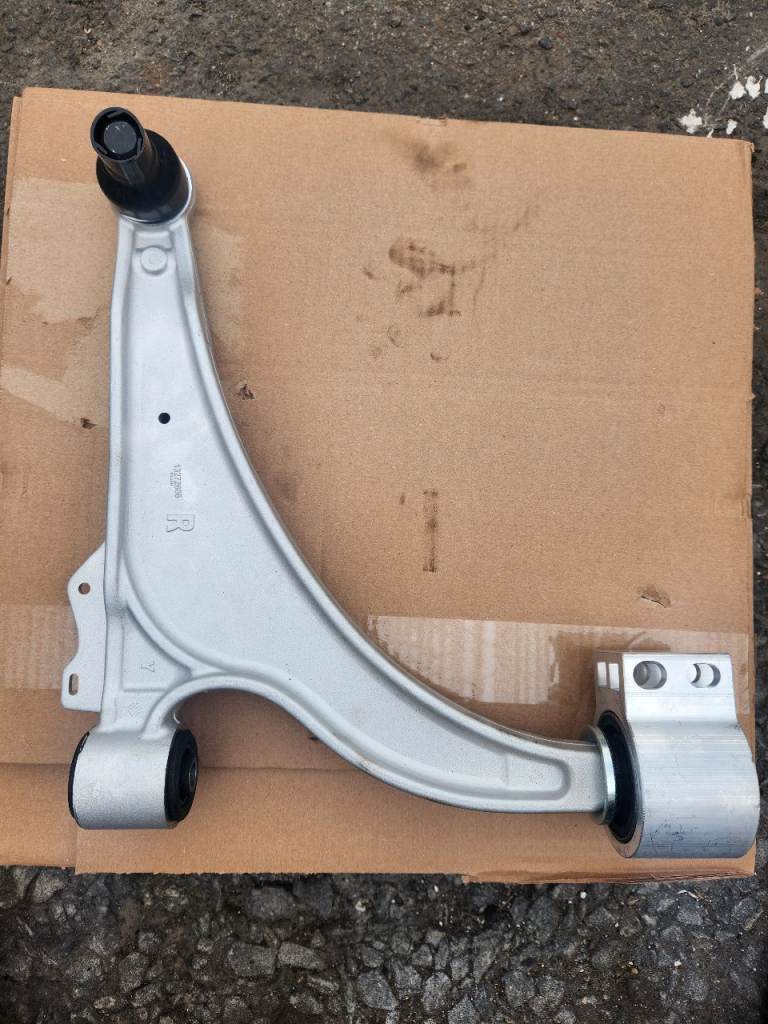 Astra new wishbones and droplinks
