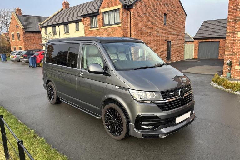 VW Transporter Highline, 4 berth, 5 belt, 150 BHP