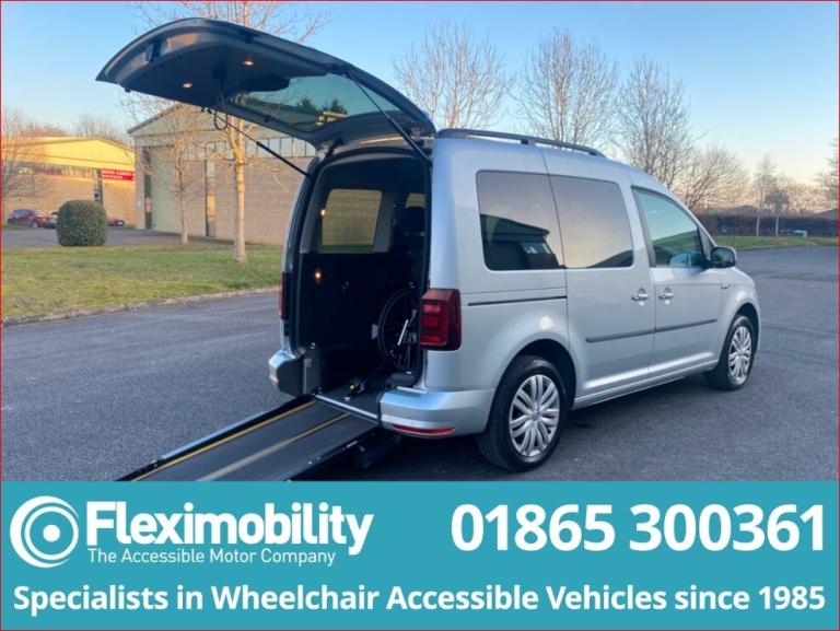 2017 Volkswagen Caddy Maxi Life 2.0 TDI 5dr DSG Wheelchair Accessible Vehicle  MPV Petrol Semi Au...