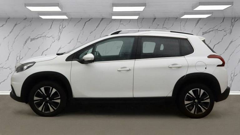 2018 Peugeot 2008 1.2 PureTech Allure Premium 5dr [Start Stop] HATCHBACK PETROL Manual
