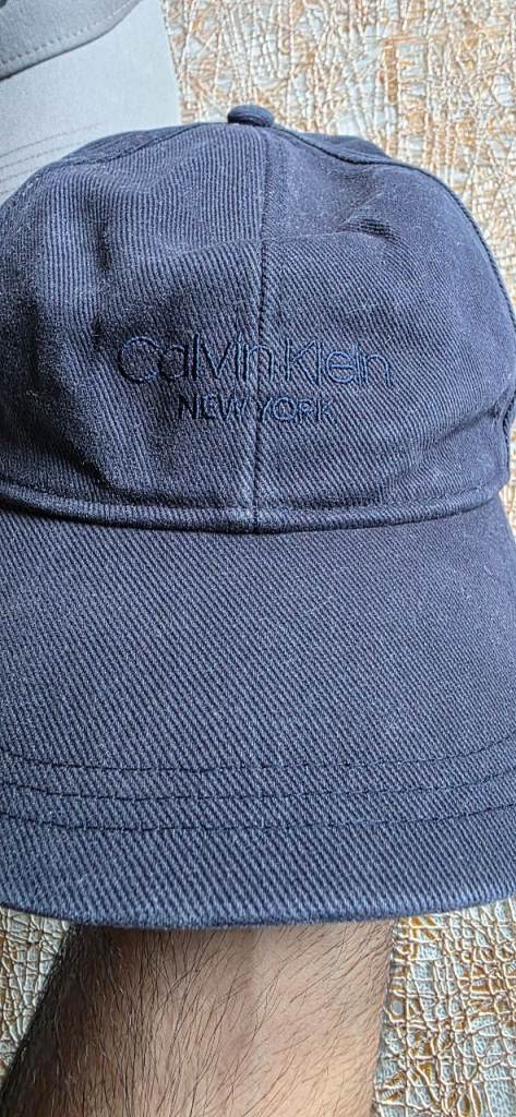 Calvin Klein Navy Blue Baseball Cap – Good Condition