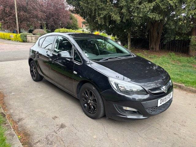 VAUXHALL ASTRA 1.6 i Design Black Manual Petrol 2015