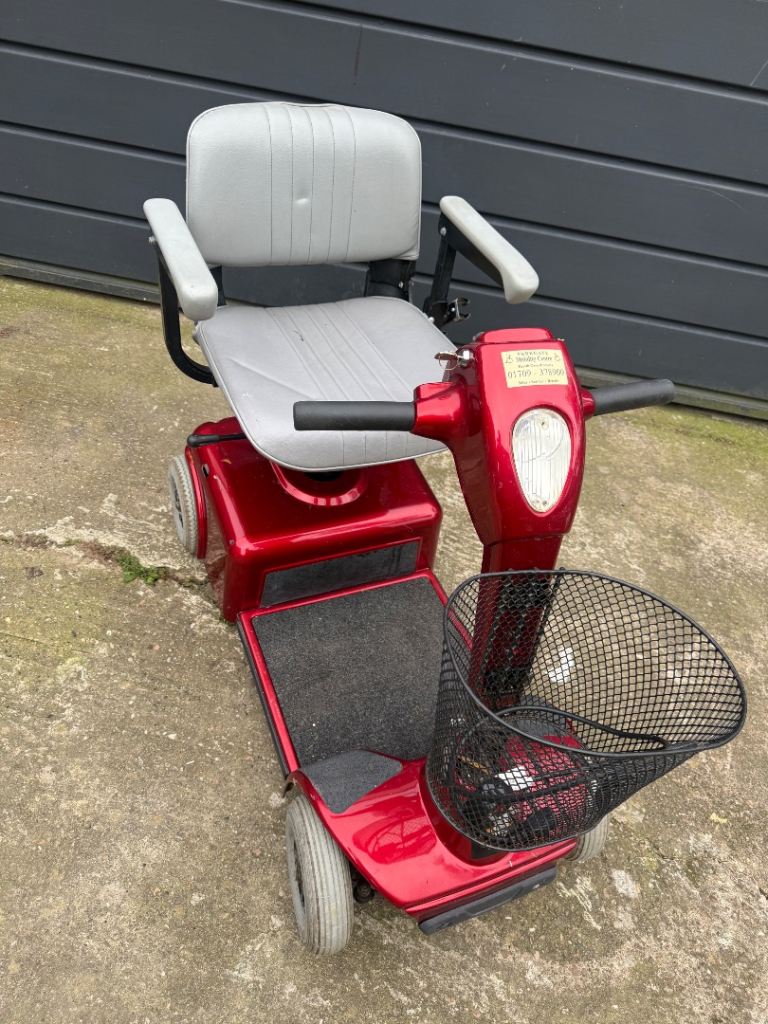 Pride victory 4mph mobility scooter 