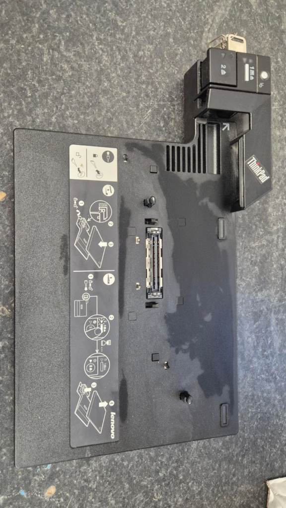 Lenovo ThinkPad Laptop Docking Station with Key