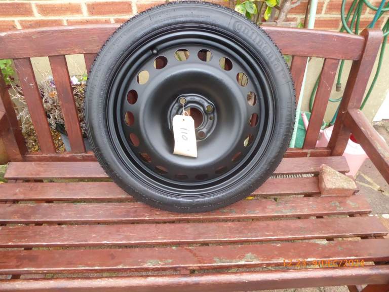 Hyundai i10 Spare wheel.