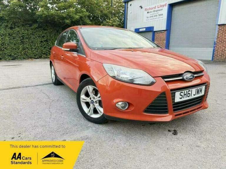2012 Ford Focus 1.6 Zetec Euro 5 5dr HATCHBACK Petrol Manual
