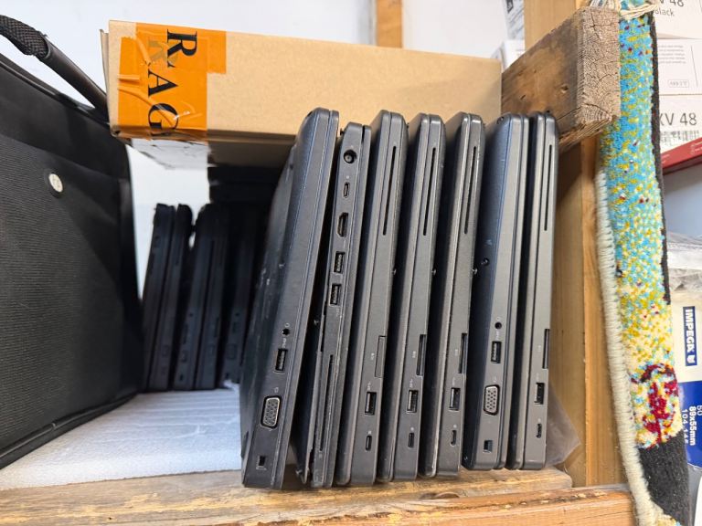 Export laptops job lots available in cheap prices 