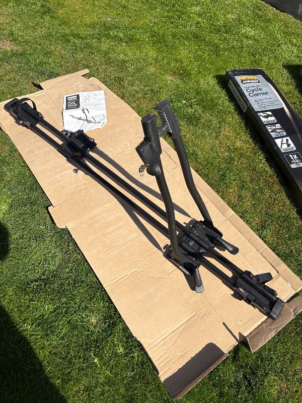 4 x new Halfords advanced roof cycle carrier