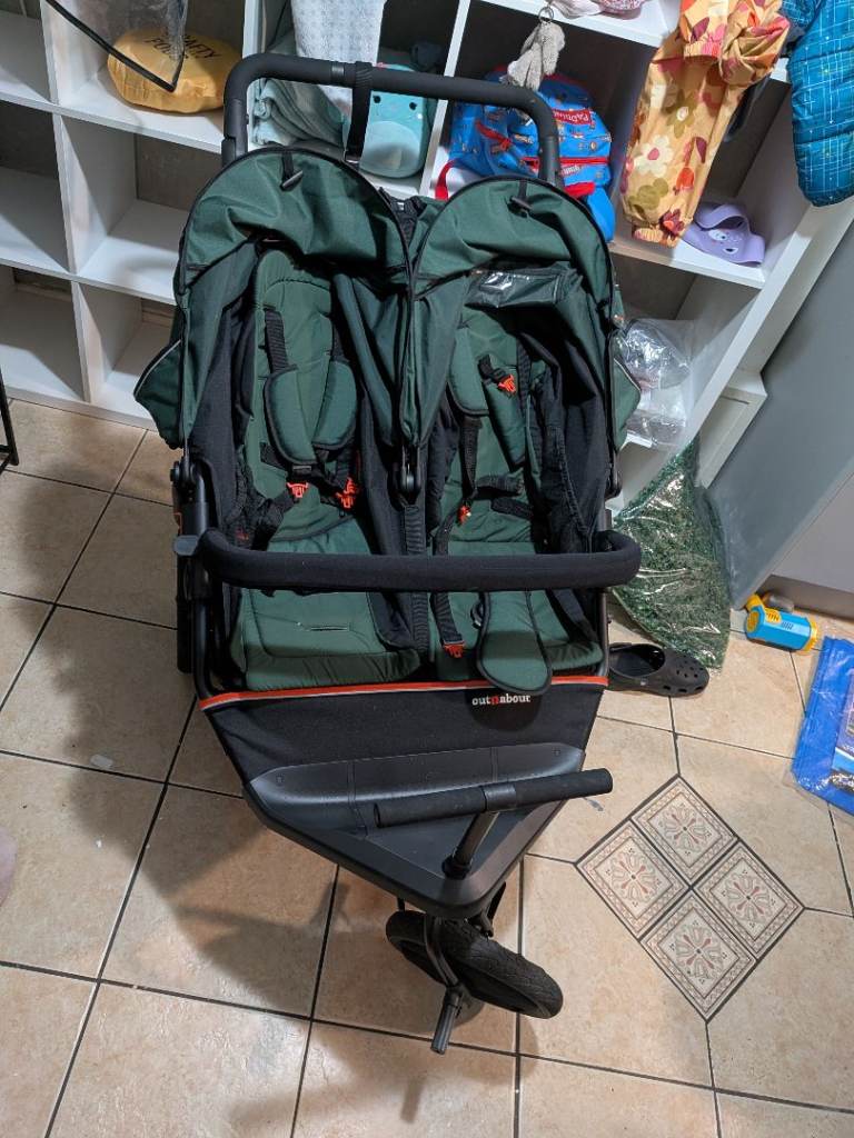 Out n About Nipper V6 with front rider attachment