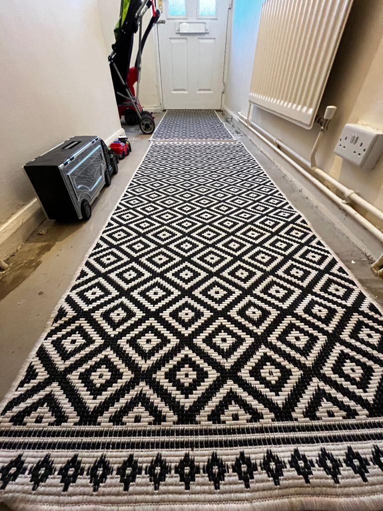 3x Black and White Hallway Runner Rugs