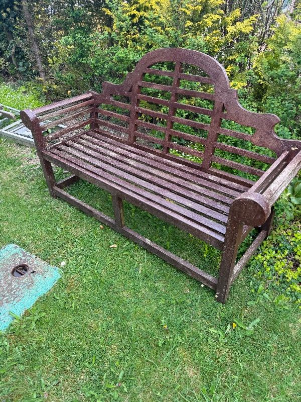 Garden bench wooden 3 seater arched DELIVERY AVAILABLE 