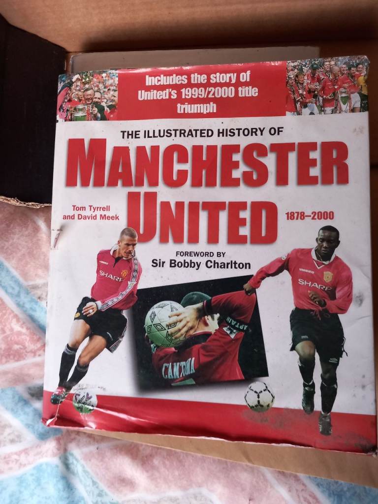Manchester United Book History 1887 to 2000