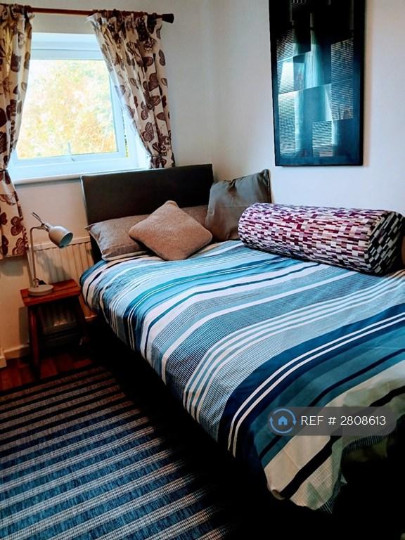 1 bedroom in Arnold Way, Bosham, Chichester, PO18 (#2808613)