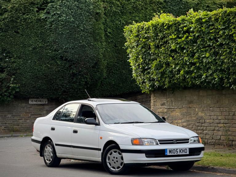 TOYOTA CARINA E 1.6 GLI SALOON 4DR + PART SHSTRY + 2KEYS + 3FOWNR + V CLEAN CAR!