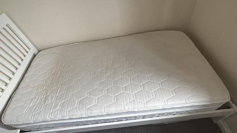 FREE single mattress 