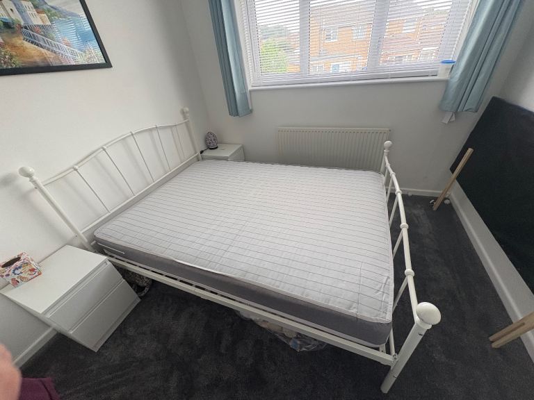 White Metal Double Bed Frame