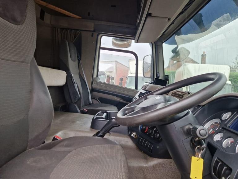 DAF CF 65 250, 2014, 28ft Curtainsider Body Truck, 18 Ton, Hi Roof Sleeper cab