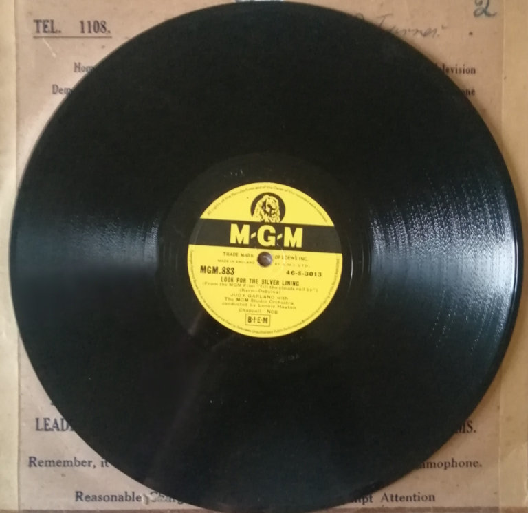 Judy Garland Rare 78 r.p.m Record Look For The Silver Lining / Who? M.